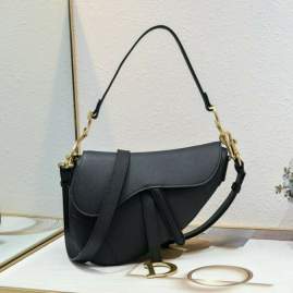 Picture of Dior Handbags _SKUfw239216912fw
